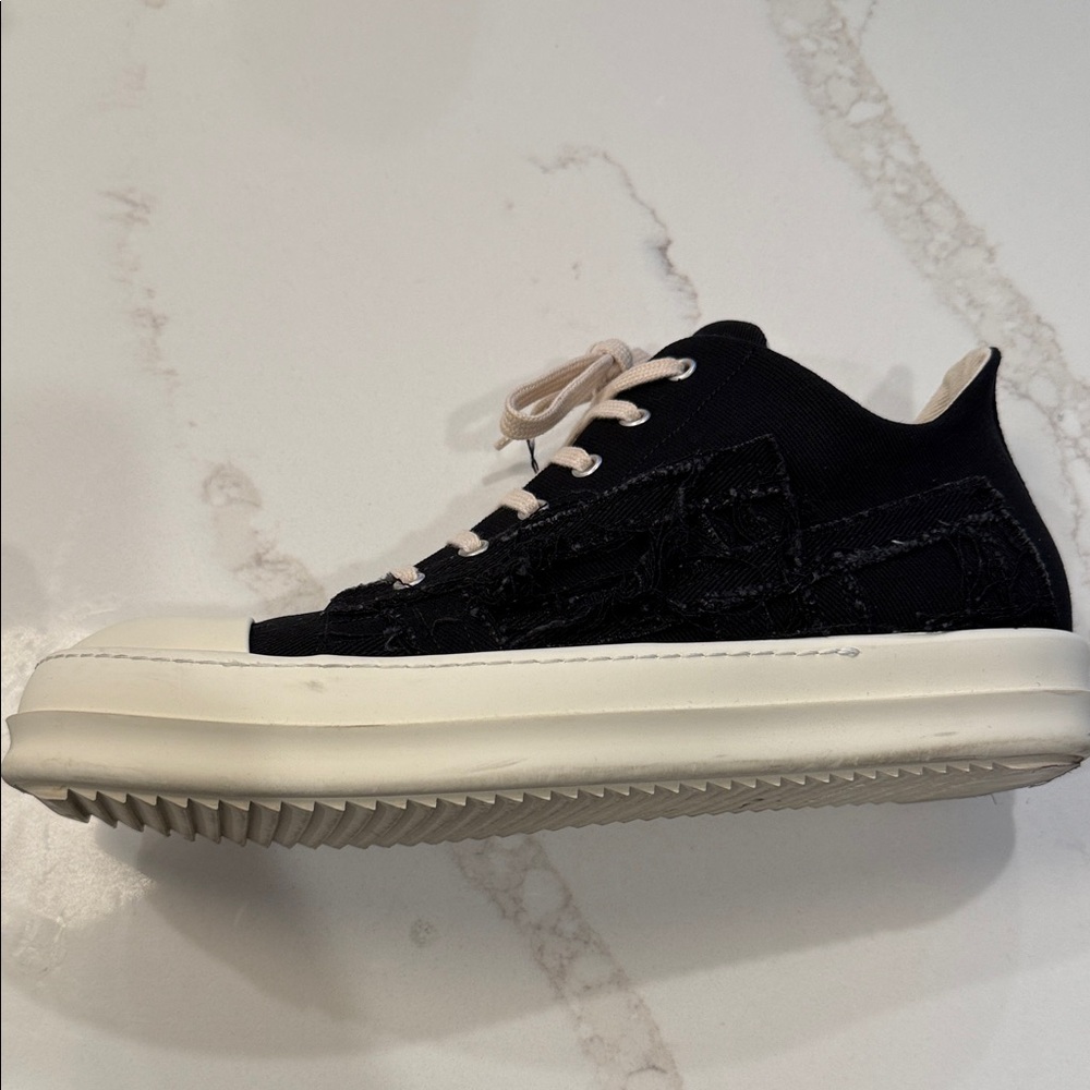 Black and White Casual Sneakers